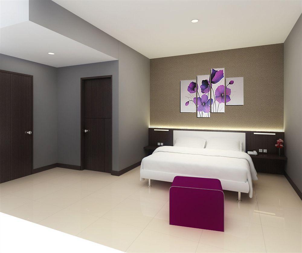 J Hotel Medan Eksteriør bilde