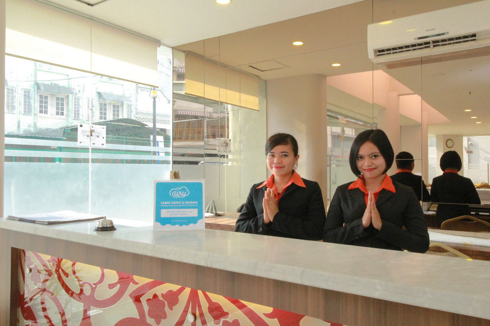 J Hotel Medan Eksteriør bilde