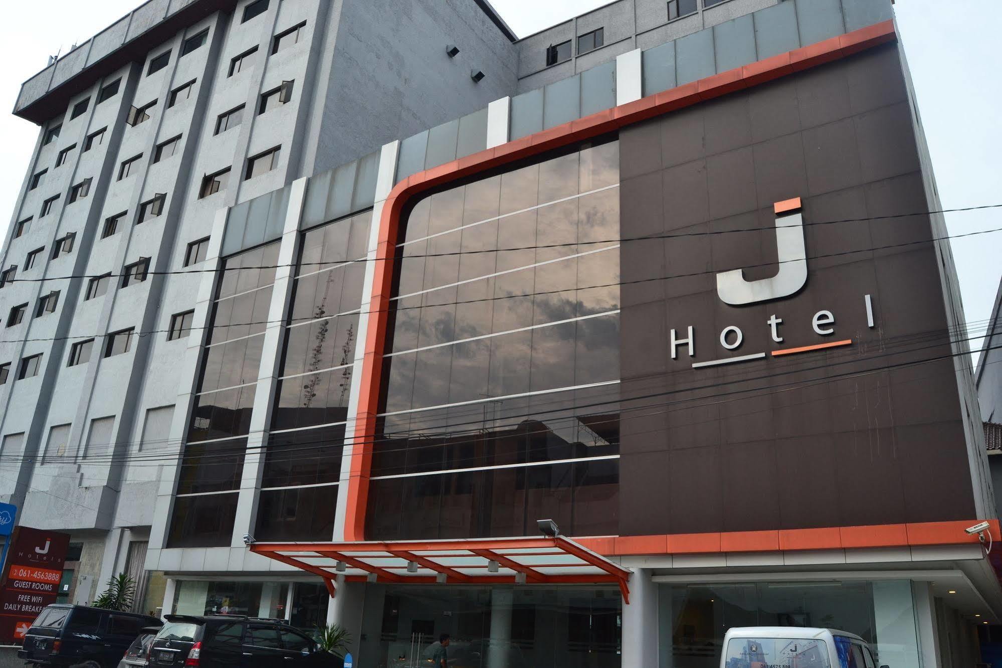 J Hotel Medan Eksteriør bilde